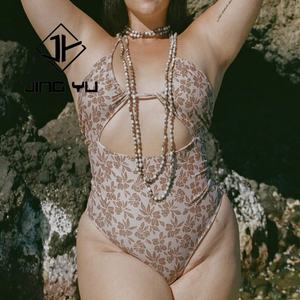 Maillot de bain une pièce personnalisé avec logo de designer, imprimé plage, bretelles creuses, OEM, nylon recyclé - Product Image 2