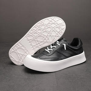 Chaussures à plateforme modernes pour hommes, mocassins décontractés à semelle épaisse et robuste, style rétro, pour femmes - Product Image 4