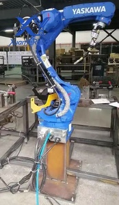 روبوت متنقل ذاتي الحركة بحمولة 150 كجم مع وحدة تحكم YASKAWA PLC بجهد 380 فولت، روبوت لحام عالي الجودة، مساعد إنتاج بتصنيف IP67 مع ضمان لمدة عام - Product Image 2