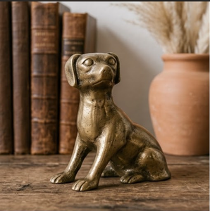 BRASS DOG- Figurine de Teckel en Laiton Vintage - Statue de Chien Miniature Antique pour Décoration d'Intérieur (11 CM X 5.5 CM X 13.5 CM) - Product Image 1