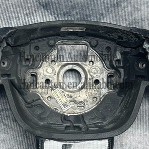 สินค้าขายดีขายส่งพวงมาลัยหนังเจาะรูผสมคาร์บอนไฟเบอร์สำหรับรถยนต์ Skoda Octavia - Product Image 5