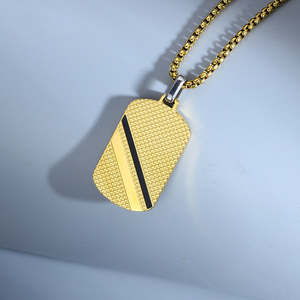 Collier pendentif géométrique en acier inoxydable personnalisé avec gravure de nom, modèle 2026, pour hommes, vente en gros fabricant - Product Image 4