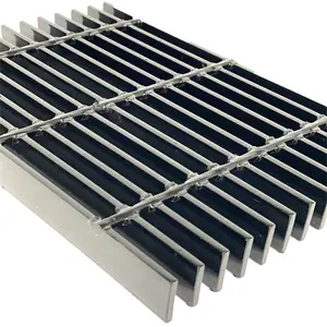 Carbon steel Galvanized Flat steel grating serrated type steel grating step ladder