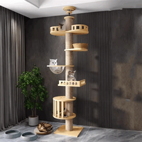 Arbre à chat en bois de haute qualité, du sol au plafond, avec hamac et griffoir en corde de sisal