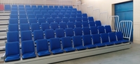 Fabricant professionnel de sièges de stade, chaise en plastique pour gradins télescopiques intérieurs et extérieurs