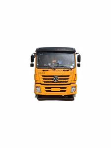 รถดูดฝุ่นแบบเจ็ท Dongfeng 6x4 22000 ลิตร ประหยัดต้นทุน พร้อมเครื่องยนต์เสริมและปั๊มคู่ สำหรับงานขุดลอกในเขตเทศบาล ส่งออกแอฟริกาและตะวันออกกลาง - Product Image 1