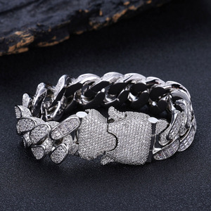 กำไลข้อมือคิวบาแบบหนาสำหรับผู้ชาย ตัวเรือนทองเหลือง ประดับเพชร CZ 6 แถว สไตล์ฮิปฮอป - Product Image 2