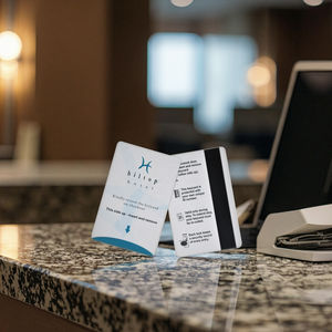 Tarjeta de PVC CR80 Blanca Loco 300 Oe Hico 2750 Oe con Banda Magnética, Control de Acceso para Hoteles, NFC, RFID, Mini Etiqueta Impermeable de 0.76mm - Product Image 1