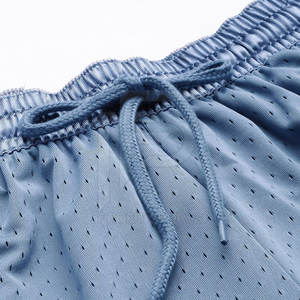 Usine pakistanaise de vente en gros de shorts d'entraînement en spandex pour hommes shorts de fitness en maille avec poche shorts en maille respirante - Product Image 4