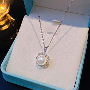 Cómo <span class=keywords><strong>vender</strong></span> collares de estilo coreano de moda collar de circón de acero inoxidable joyerí<span class=keywords><strong>a</strong></span> de cadena de clavícula chapada en <span class=keywords><strong>oro</strong></span> de acero de titanio de moda - Product Image 4