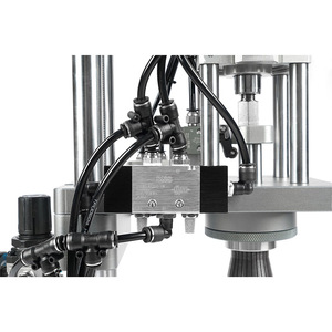 <span class=keywords><strong>Macchina</strong></span> Personalizzata per Pressatura Collari di Profumi, Applicazione Spray e Sigillatura Bottiglie di Fragranze - Product Image 5