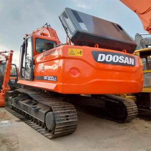Excavadora de Orugas Usada Doosan DX300LC-9C de 3 Toneladas con Motor, Caja de Cambios, Bomba y Rodamientos - Entrega Rápida, Precio Bajo con Descuento - Product Image 1