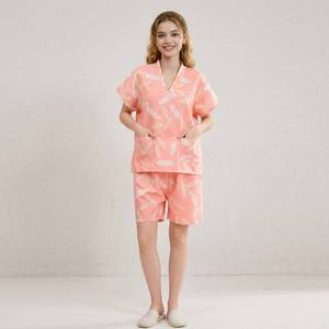 Pyjamas roses pour femmes, grandes tailles, ensemble en coton, vêtements de nuit doux en bambou personnalisés pour femmes, fabricant de vêtements de nuit, vente en gros, usine. - Product Image 4