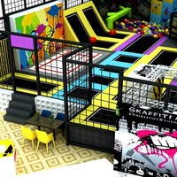 Parc d'attractions commercial, grand centre de jeux d'intérieur, équipement de jeux souples, parc de trampolines pour enfants et adultes