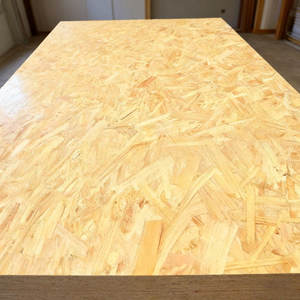 Fournisseur chinois de panneaux <span class=keywords><strong>OSB</strong></span> 6mm 12mm 15mm 21mm 4x8 7/16 pouces, panneaux de contreplaqué <span class=keywords><strong>OSB</strong></span> 3, panneaux de sous-plancher avec <span class=keywords><strong>isolation</strong></span>, panneaux muraux - Product Image 1