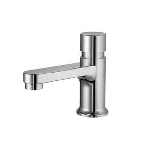 Grifo moderno con temporizador para lavabo, cromado, 18,5 cm de ancho, 15,5 cm de largo, grifos para lavabo - Product Image 1