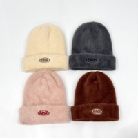 Bonnet en tricot doux et moelleux avec logo brodé personnalisé, bonnet d'hiver en fourrure pour adulte