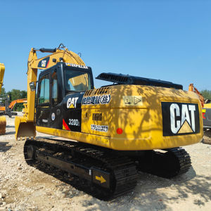 Excavadora hidráulica de clase CAT 320D de 22 toneladas diseñada para una alta eficiencia, durabilidad, bajos costos operativos en construcciones exigentes - Product Image 1