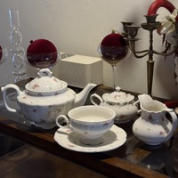Service à thé de style coréen romantique en porcelaine écologique, avec motif floral en dentelle mini-rose, comprenant tasse à café, soucoupe, théière, verre à eau et pot à sucre
