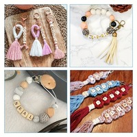 Cuentas cuadradas de madera de arce de 10 mm con 26 letras inglesas, accesorios para la educación temprana de niños, llaveros, cadenas para teléfono y bloques de construcción DIY