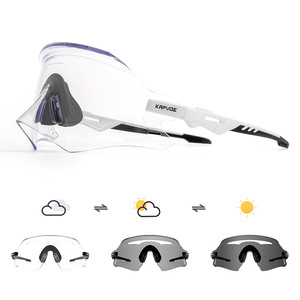 <span class=keywords><strong>Gafas</strong></span> de Ciclismo Unisex <span class=keywords><strong>KAPVOE</strong></span> Kapovo <span class=keywords><strong>Fotocromáticas</strong></span> Sin Montura, Resistentes al Viento, para Montañismo y Actividades al Aire Libre - Product Image 1
