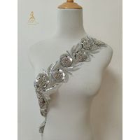 Bordure en dentelle 3D brodée de fleurs à sequins perlés de 8 cm (3,1 pouces) en polyester pour accessoires de robe de mariée