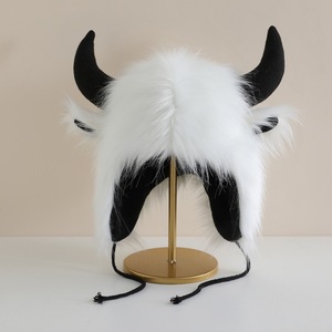 Chapeau en fausse fourrure décontracté unisexe pour adultes, motif vache amusante avec cornes de démon, coupe-vent, protection des oreilles, chaud pour l'hiver, idéal pour cyclistes et Halloween - Product Image 6