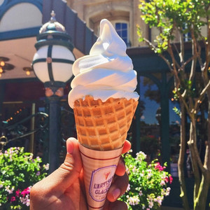 OEM/ODM Venta al por mayor Halal Helado Hokkaidou Leche Sabor Instant Soft Serve Helado en polvo Mix - Product Image 3