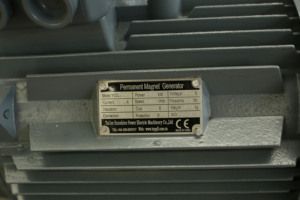 เครื่องกำเนิดไฟฟ้าแม่เหล็กแบบไดนามิก Sunshine Power YGDLF-20 20kW ใช้เชื้อเพลิงเบนซิน ความเร็วต่ำ 400V ปรับแต่งได้ - Product Image 6