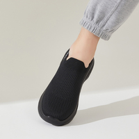 Chaussures de marche décontractées pour hommes en gros, baskets respirantes en tissu avec semelle épaisse et confortable, type chaussettes