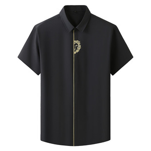 <span class=keywords><strong>Camisa</strong></span> bordada de manga corta de gran tamaño 2023, <span class=keywords><strong>camisa</strong></span> de manga corta holgada informal en blanco y negro para <span class=keywords><strong>hombre</strong></span> - Product Image 5