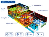 Équipement de trampoline et de parc ninja d'intérieur avec terrain de football, fosse à balles et mur d'escalade pour les familles FEC