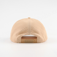 Cappello da Golf a 5 Pannelli Perforato alla Moda, Logo Ricamato 3D, Impermeabile e Traspirante, Berretto da Baseball con Taglio Laser