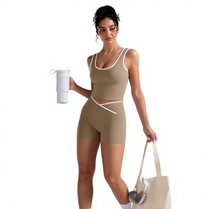 Ensemble débardeur de yoga sans coutures et short cycliste taille haute pour femme, col en V profond, bretelles spaghetti, couleur unie, tenue de sport et fitness - Product Image 6