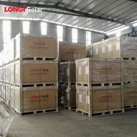 Panneau solaire Longi Hi-MO6 580W 590W 600W monocristallin demi-cellule, module PV pour grande ferme solaire au sol