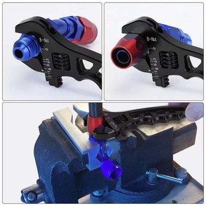 Llave Inglesa Ajustable de Aluminio AN3-AN12, Grado Industrial, Roja, Azul, Negra, con Mordaza Dentada - Product Image 3