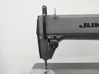 Machine à coudre industrielle à point noué à grande vitesse JUKKY JK5550, machine à coudre électrique pour vêtements avec table