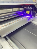Épingle en métal plaqué avec logo personnalisé de haute qualité Épingle en émail personnalisée Épinglettes personnalisées avec sérigraphie Impression UV