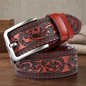 BS INTERNATIONAL Épinglette carrée artisanale en cuir de vachette noir poli, motif floral vintage, en acier, gravée sur mesure, écologique - Product Image 1