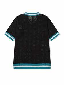 Logo personnalisé avec motif en tricot, col en V, manches courtes, hauts en tricot respirants à manches courtes pour hommes, style universitaire - Product Image 4