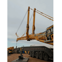 Grue tout-terrain XCA750 avec hauteur de levage de 155 m, moteur double, 7 sections de flèche, 7 essieux et stabilisateurs en forme de H