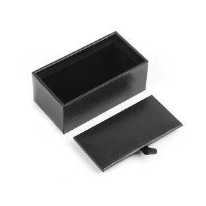 Hộp Khuy Măng Sét Thời Trang Màu Đen Với Màu Đỏ Bên Trong, Biểu Tượng Hộp Khuy Măng Sét - Product Image 2