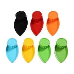 Molinillos de hierbas de plástico con forma de hoja de <span class=keywords><strong>barco</strong></span> al por mayor, pipa para fumar, venta de fábrica, herramientas para moler tabaco, suministros para tienda de humo - Product Image 1