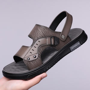 Sandales pour hommes, tongs décontractées d'été, nouvelle version coréenne, sandales décontractées à double usage pour hommes - Product Image 3