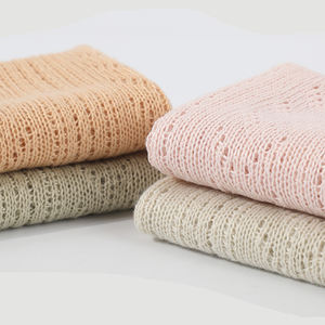 Vente en gros de meilleure vente de tissu tricoté en polyester 240gsm de haute qualité et de bonne performance, tissu pour <span class=keywords><strong>pull</strong></span> respirant pour femmes - Product Image 3