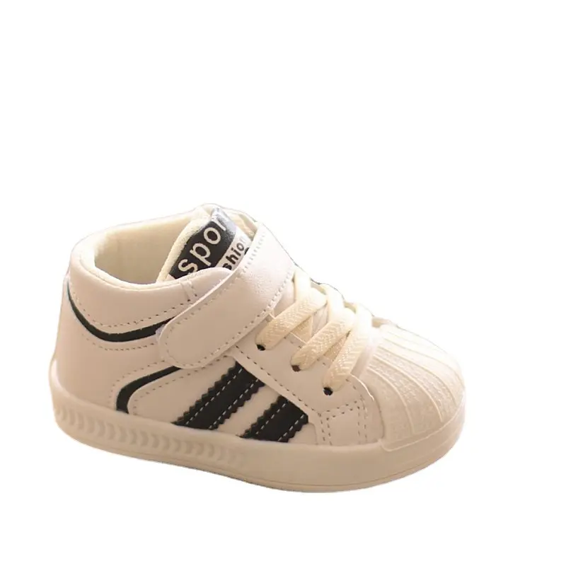 Mode bébé chaussures de marche 2021 nouvelle coquille tête petit tableau blanc chaussures enfant en bas âge garçons et filles semelles souples léger chaussure décontractée