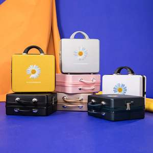 Estuche de <span class=keywords><strong>Maquillaje</strong></span> Resistente al Agua de 16 Pulgadas con Cierre de Cremallera, Ligero y de Gran Capacidad para Viajes - Product Image 4