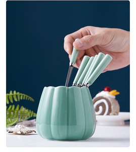Di lusso in acciaio inossidabile forchetta da frutta <span class=keywords><strong>Set</strong></span> di cucchiai da tavola da viaggio/campeggio in ceramica può frutta <span class=keywords><strong>Set</strong></span> di posate unici - Product Image 5