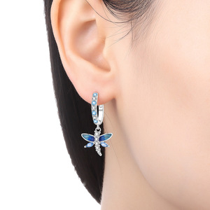 Pendientes de libélula de cobre blanco de dos tonos, pendientes originales de alta gama, accesorios para mujer - Product Image 4