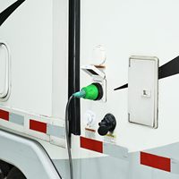 Adaptador de Corriente para RV de 50 Amperios a 110 Voltios, Conector con Bloqueo NEMA 5-15P/NEMA SS2-50R, Verde, Hecho en China